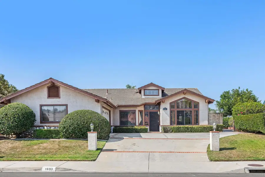 1693 W Country Club, Escondido, CA 92026 - #3