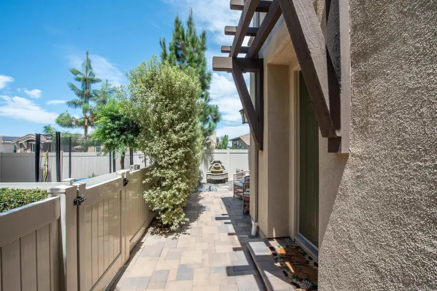 1164 Via Lucero, Oceanside, CA 92056 - #2