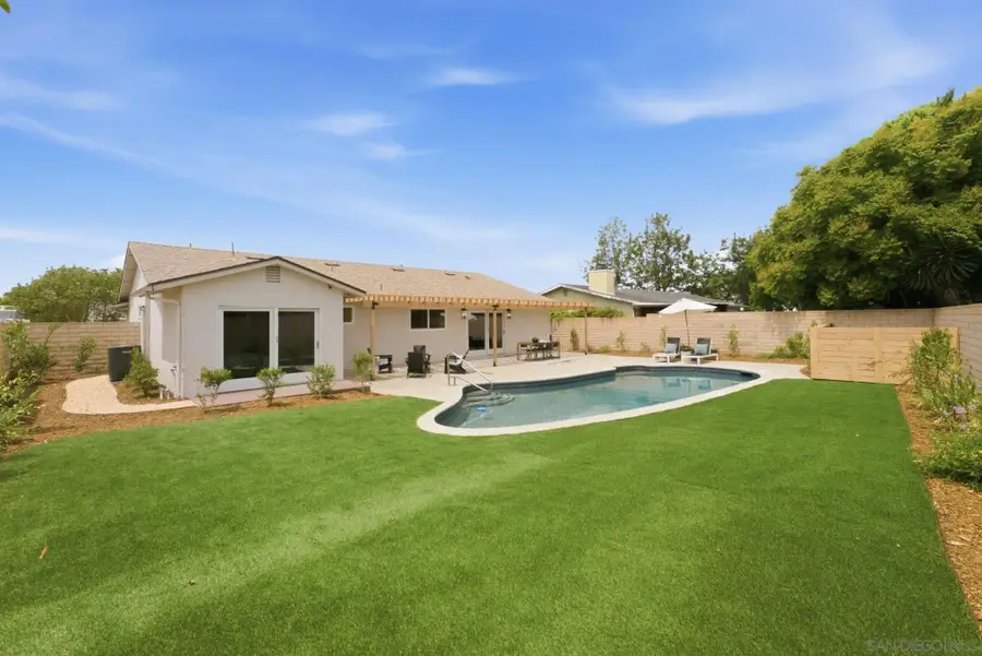 3610 Trieste Drive, Carlsbad, CA 92010 - #2