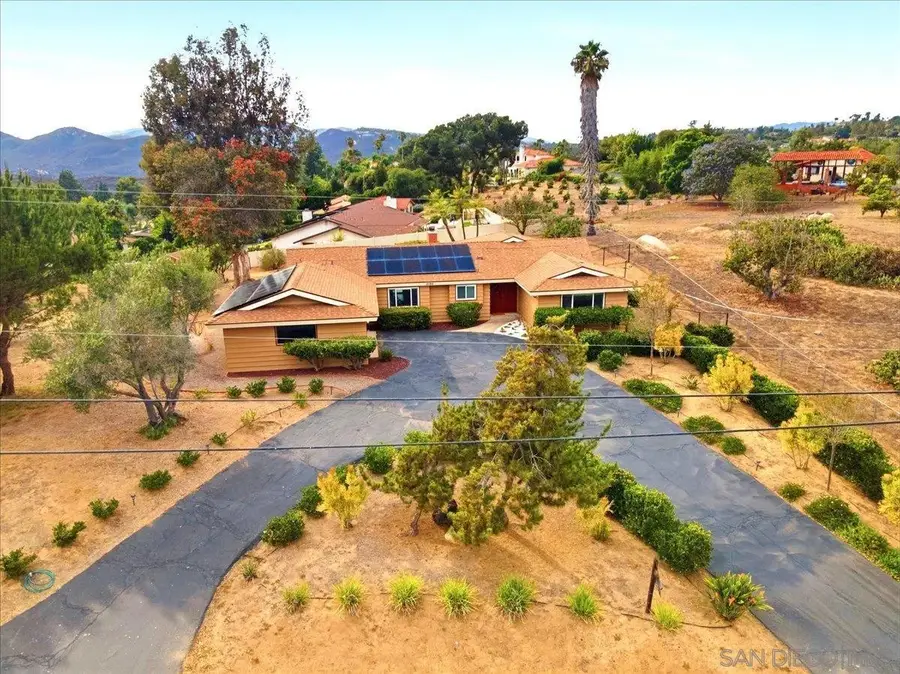 3195 Purer Rd, Escondido, CA 92029 - #2