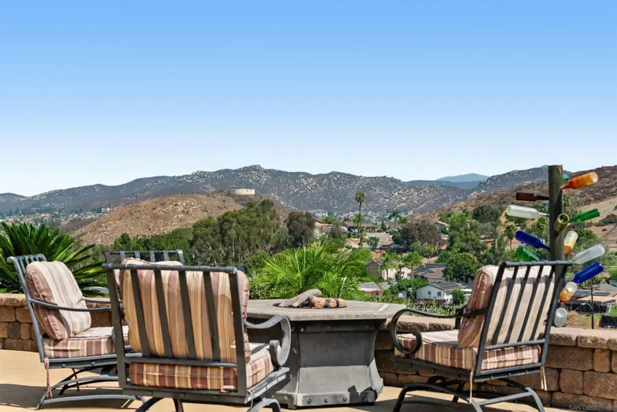 8812 Diamondback Dr., Santee, CA 92071 - #3