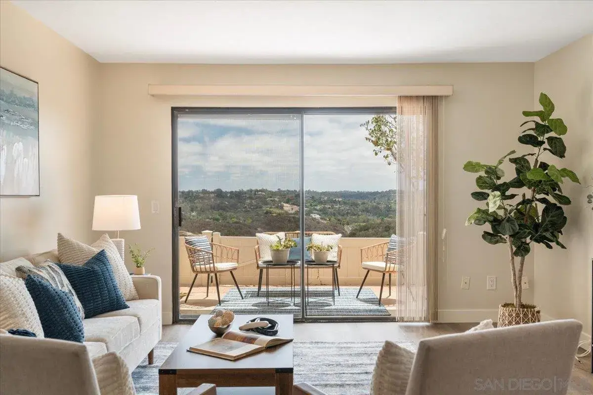 245 Fairlee, Encinitas, CA 92024 - #1
