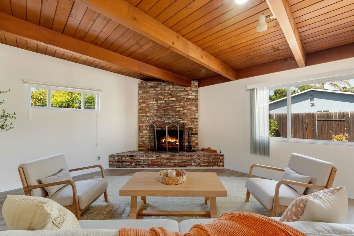 1416 S Maple, Escondido, CA 92025 - #1