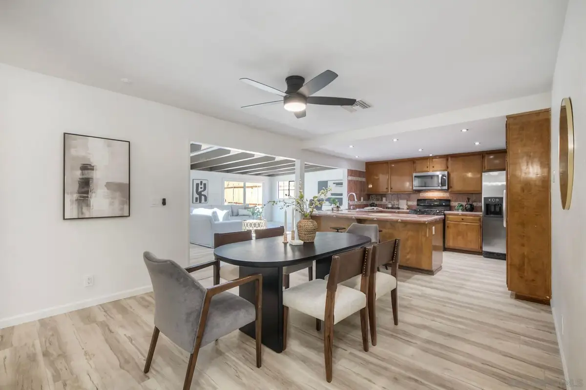750 Melrose Pl, Vista, CA 92083 - #1