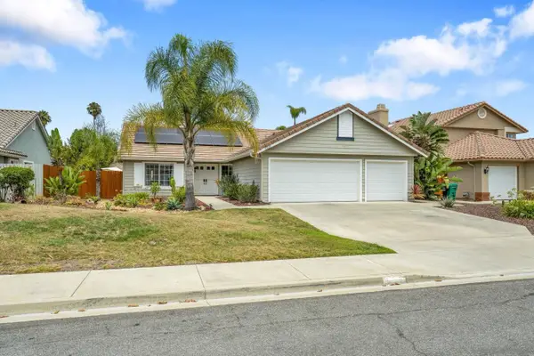 5521 Daybreak Ct, Oceanside, CA 92057
