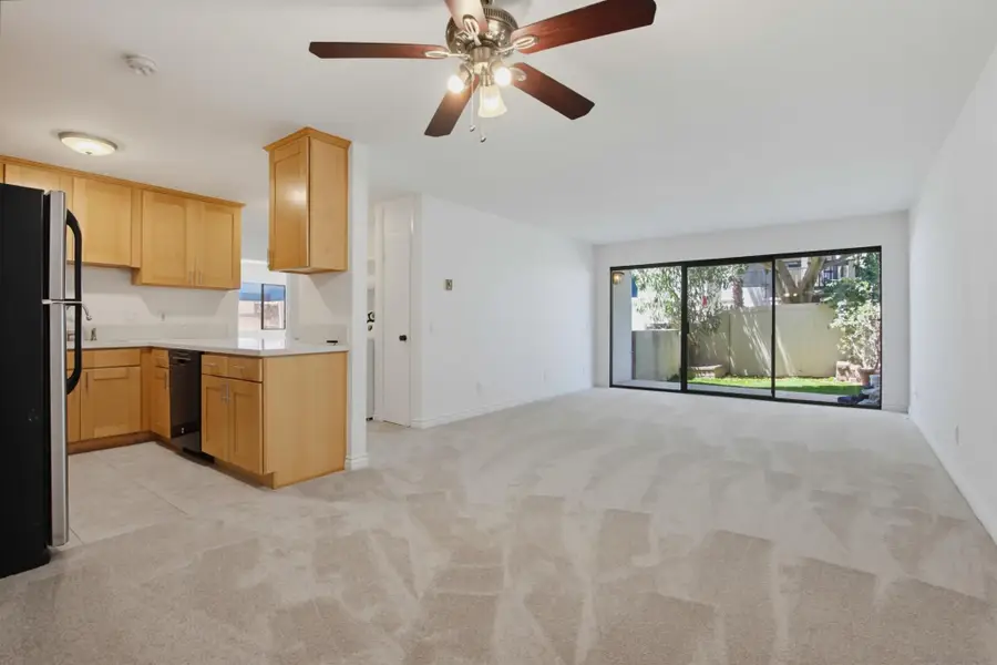 8332 Regents Rd #E, San Diego, CA 92122 - #2