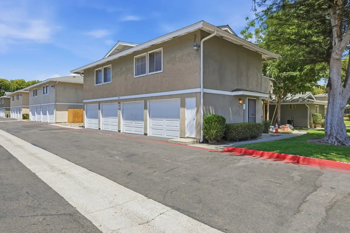 2504 Wanek Road #D, Escondido, CA 92027 - #1