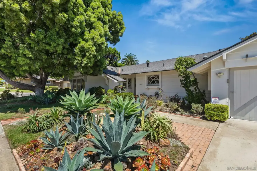 8925 Cliffridge Avenue, La Jolla, CA 92037 - #3