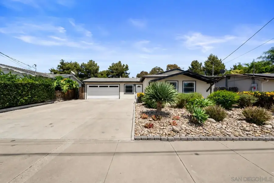 801 Broadview St, Spring Valley, CA 91977 - #3