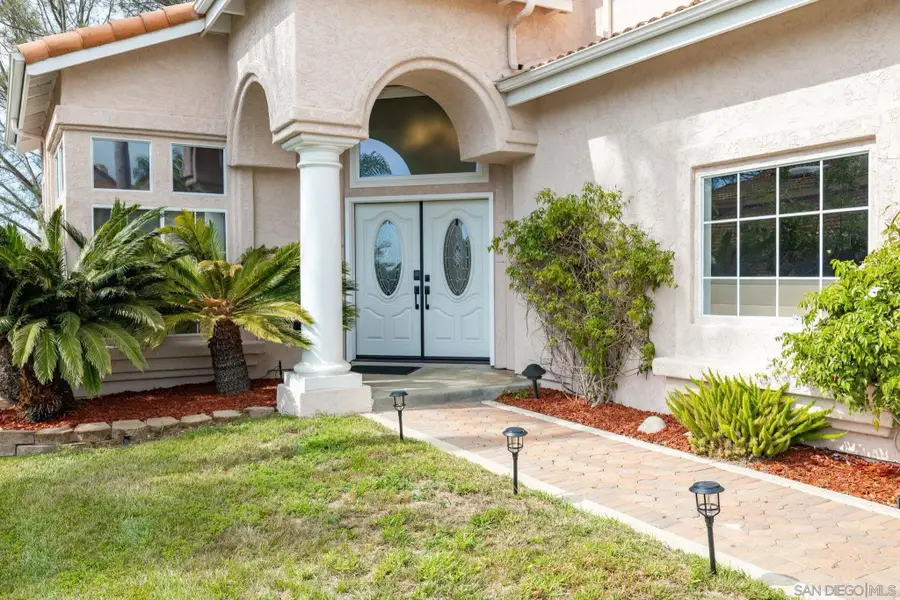 5151 Via Mindanao, Oceanside, CA 92057 - #3