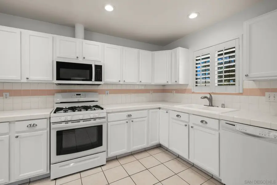 6230 W Manor Drive, La Mesa, CA 91942 - #3