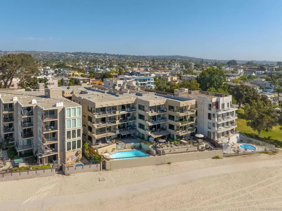 1235 Parker Pl #2B, San Diego, CA 92109 - #2