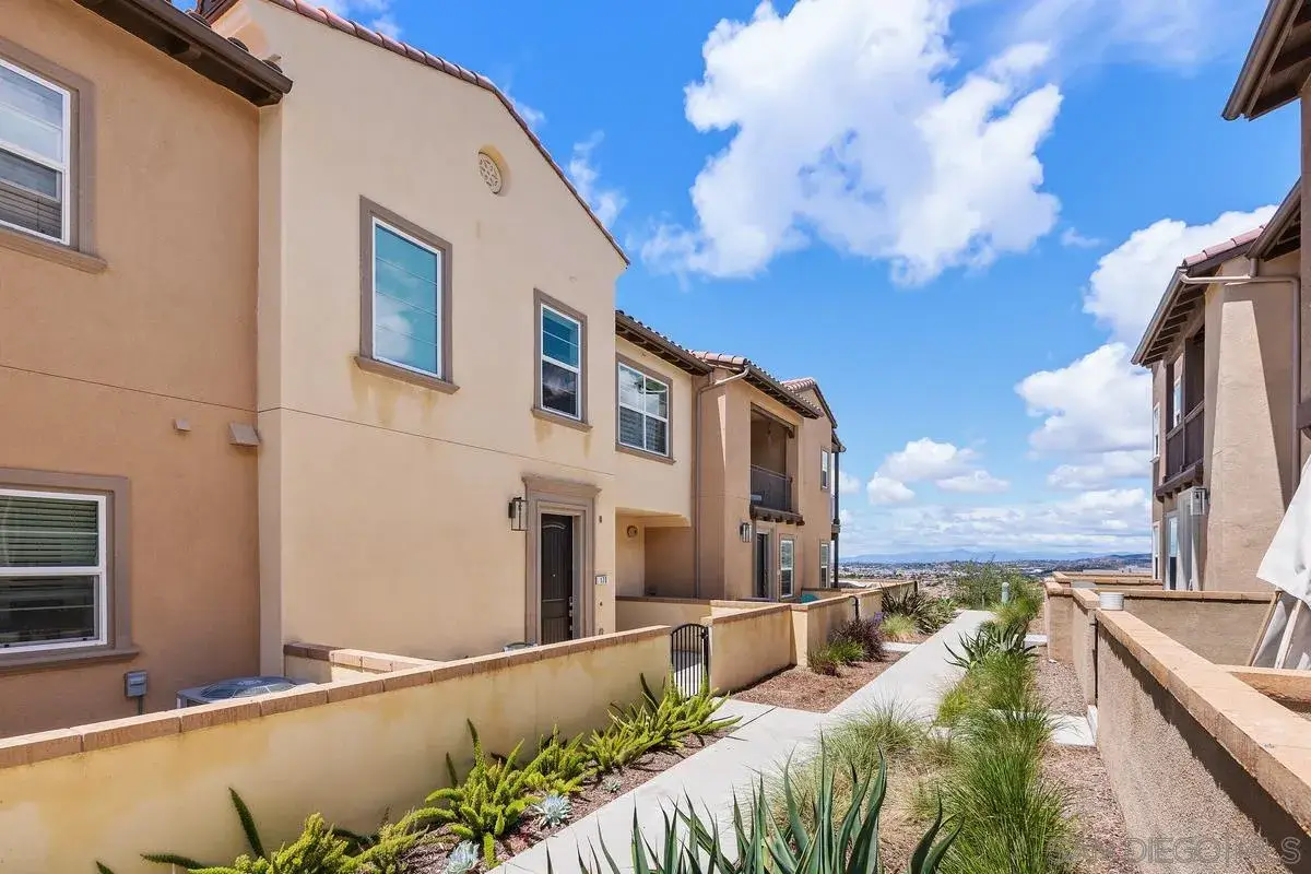170 Diamante Rd, San Marcos, CA 92078 - #1