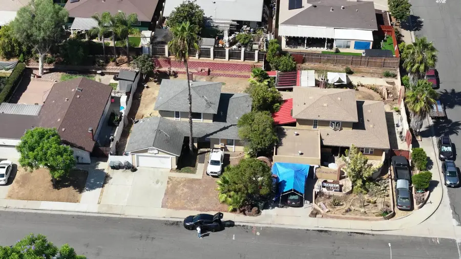 1057 Camellia St, Escondido, CA 92027 - #2