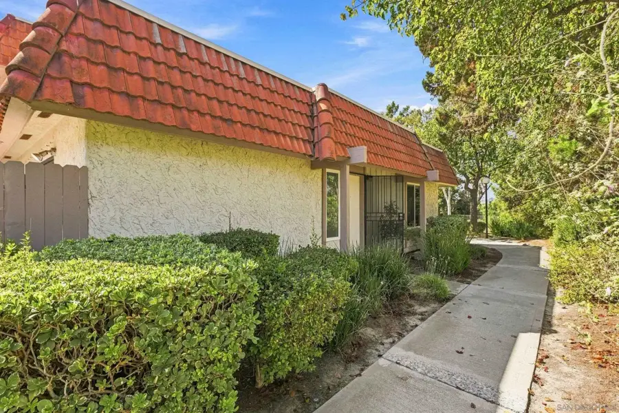 2812 Via Magia, Carlsbad, CA 92010 - #2