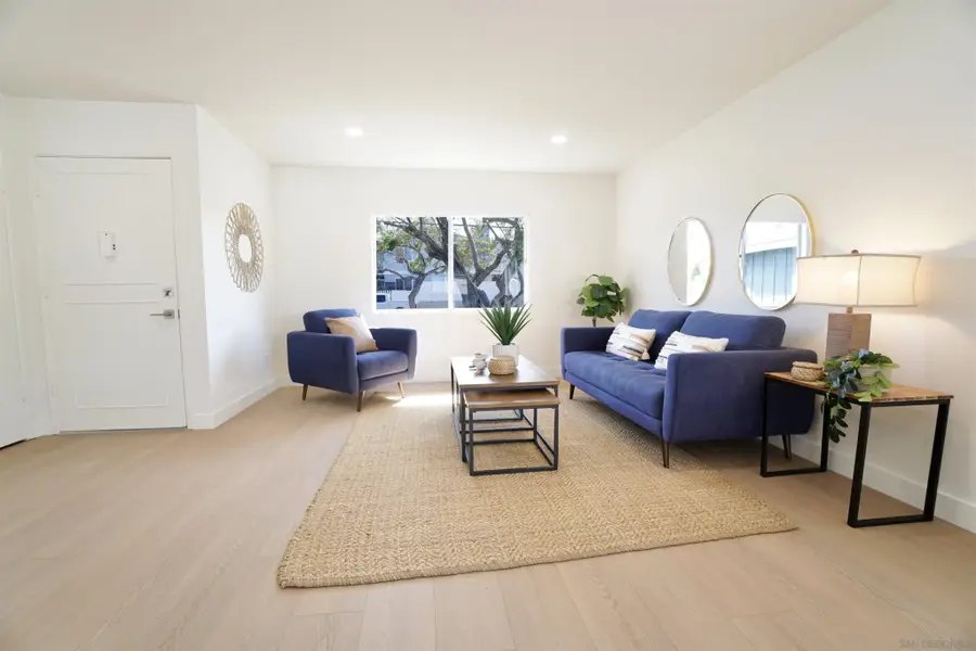 6821 Radcliffe Drive, San Diego, CA 92122 - #3