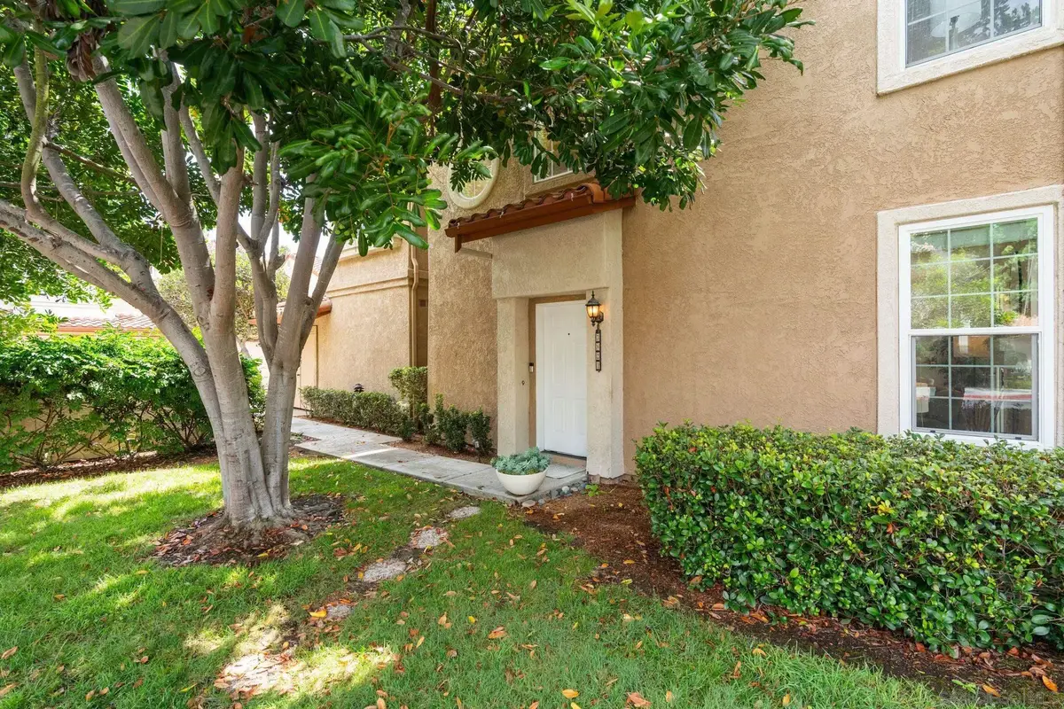 3821 Creststone Pl., San Diego, CA 92130 - #1