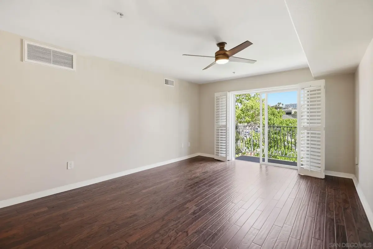 801 W Hawthorn #406, San Diego, CA 92101 - #1