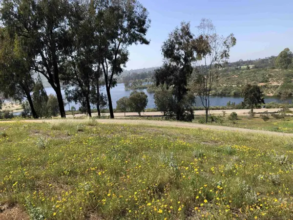 5712 Baltimore Dr #453, La Mesa, CA 91942