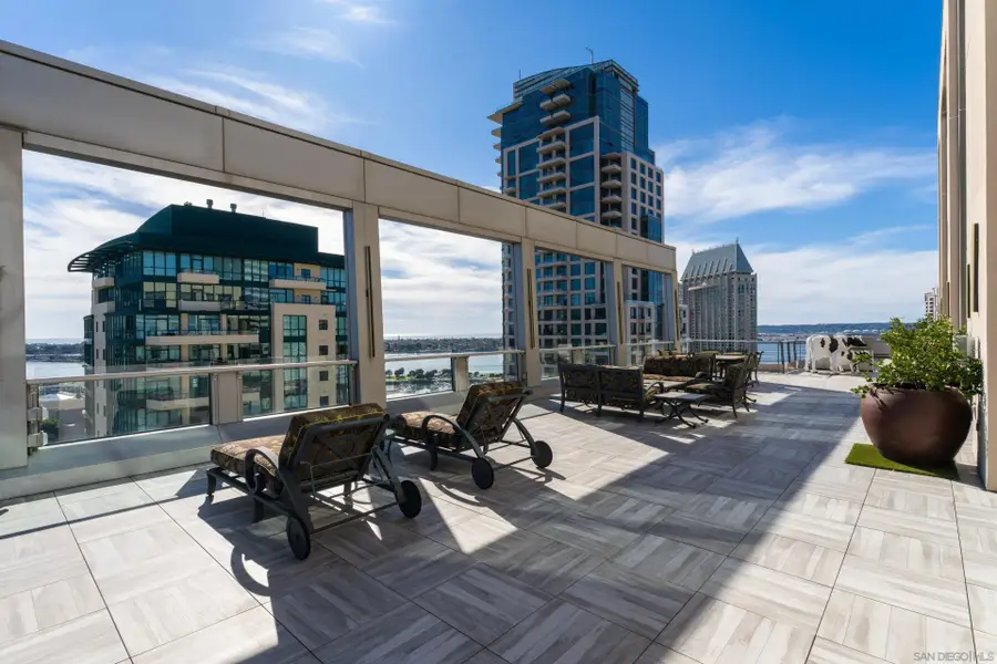 645 Front St #2204, San Diego, CA 92101 - #2