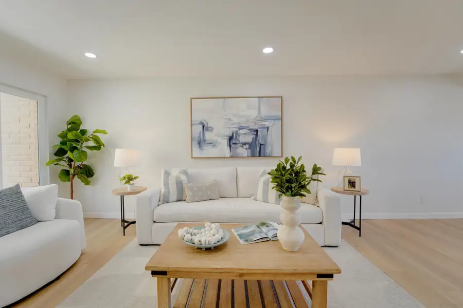 831 E 3rd Ave #5, Escondido, CA 92025 - #3