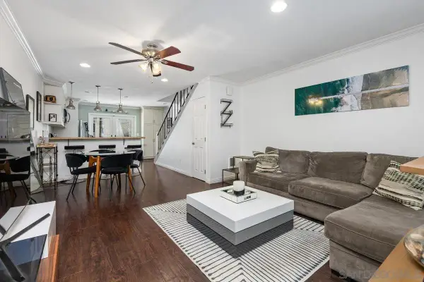 7856 Camino Glorita, San Diego, CA 92122
