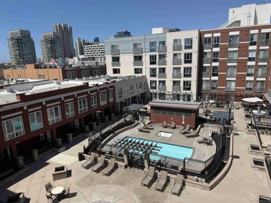 450 J St #6121, San Diego, CA 92101 - #3