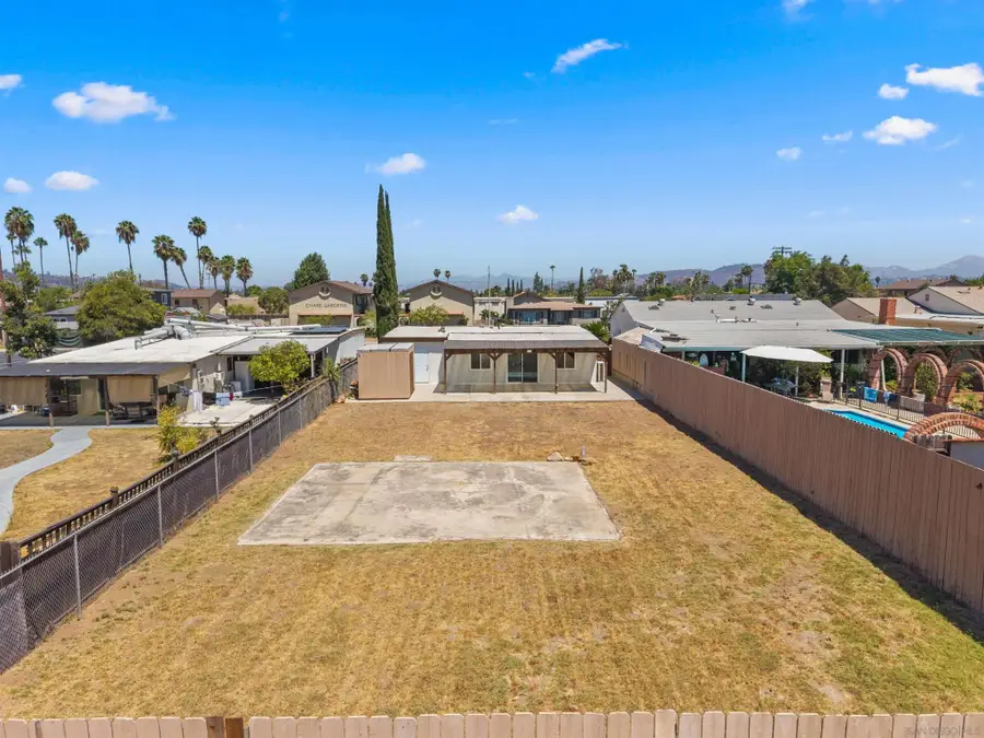 317 W Chase Ave West, El Cajon, CA 92020 - #3