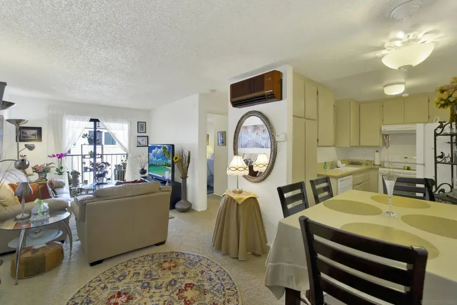6330 Genesee Ave #209, San Diego, CA 92122 - #2