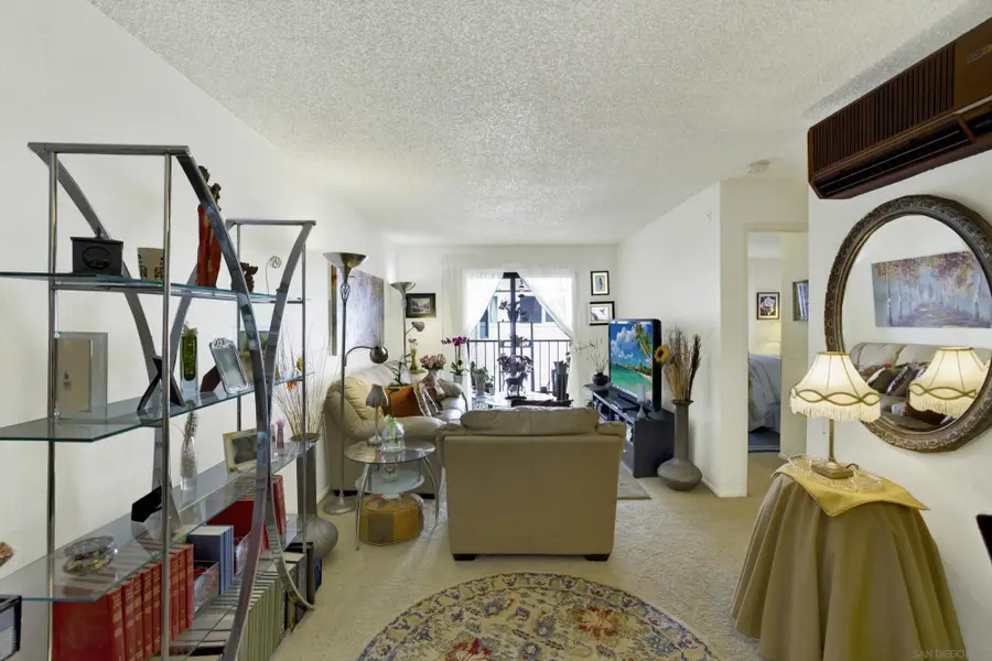 6330 Genesee Ave #209, San Diego, CA 92122 - #3