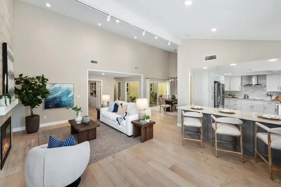1728 Caminito Ardiente, La Jolla, CA 92037 - #2