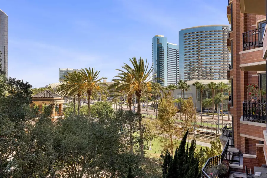 500 W Harbor #417, San Diego, CA 92101 - #3