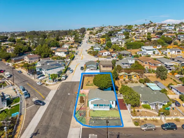 5007 Savannah St, San Diego, CA 92110
