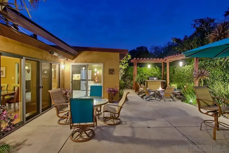 871 Gage Dr, San Diego, CA 92106 - #3