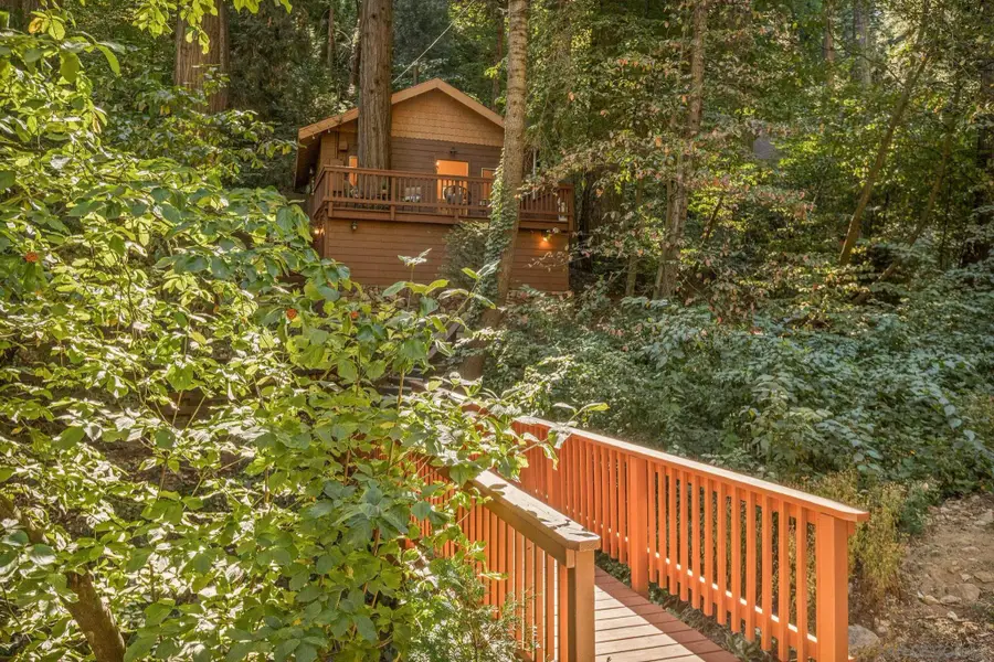 625 Cottage Grove Rd, Lake Arrowhead, CA 92352 - #3