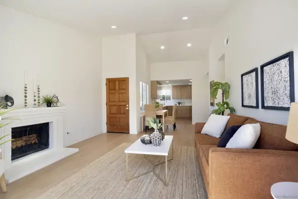 2877 Sanford Lane, Carlsbad, CA 92010