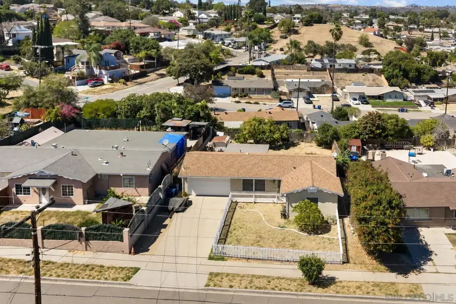 1520 Tarleton St, Spring Valley, CA 91977 - #3