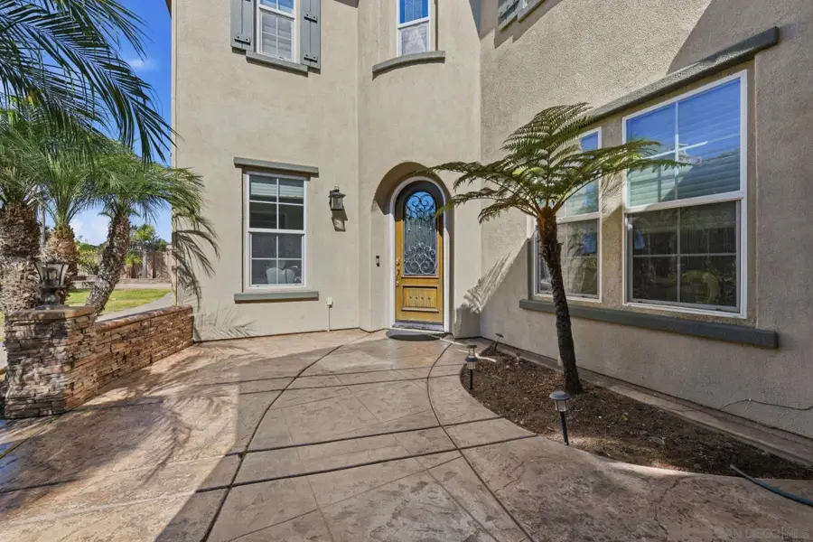 3520 Cockatoo Ct., Oceanside, CA 92057 - #2