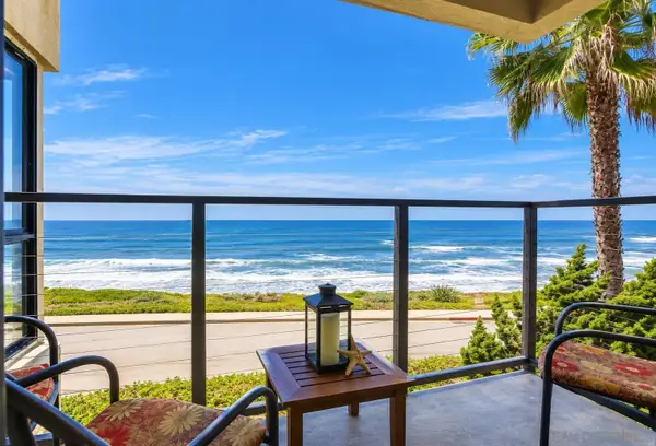 457 Coast #302, La Jolla, CA 92037