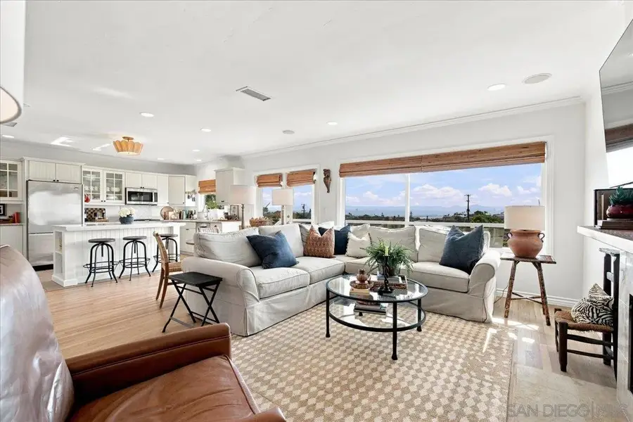 1122 Catalina Blvd, San Diego, CA 92107 - #2