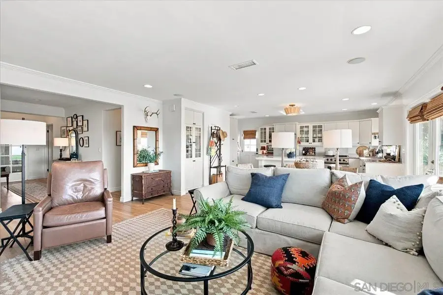 1122 Catalina Blvd, San Diego, CA 92107 - #3