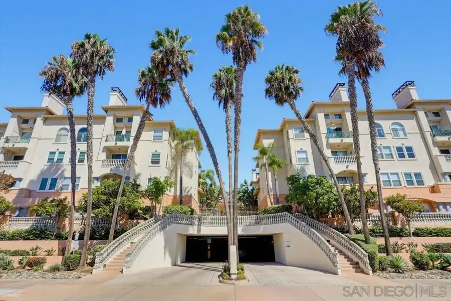 640 Camino De La Reina #1115, San Diego, CA 92108 - #2