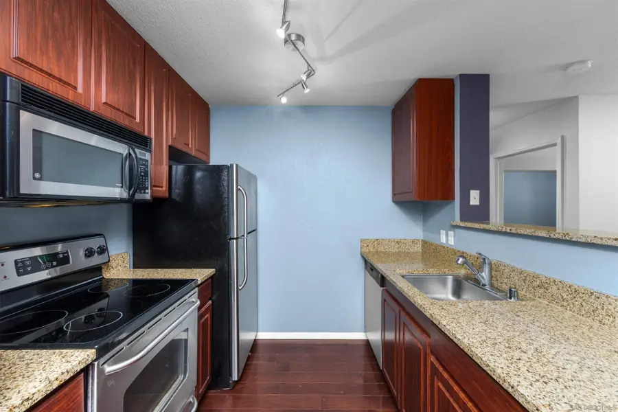 1970 Columbia #204, San Diego, CA 92101 - #2