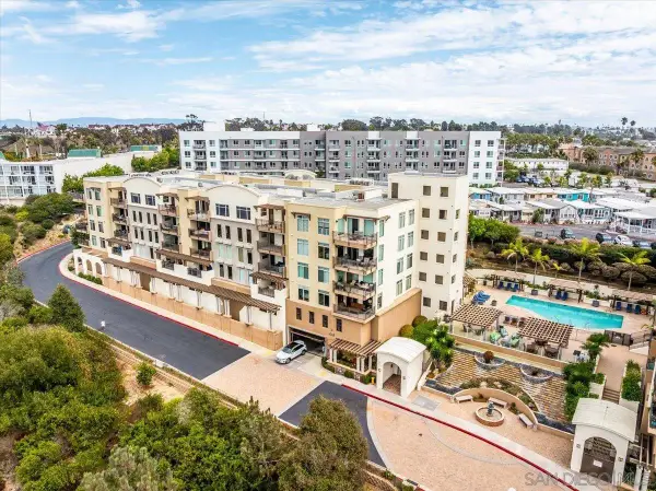 1019 Costa Pacifica Way #1302, Oceanside, CA 92054