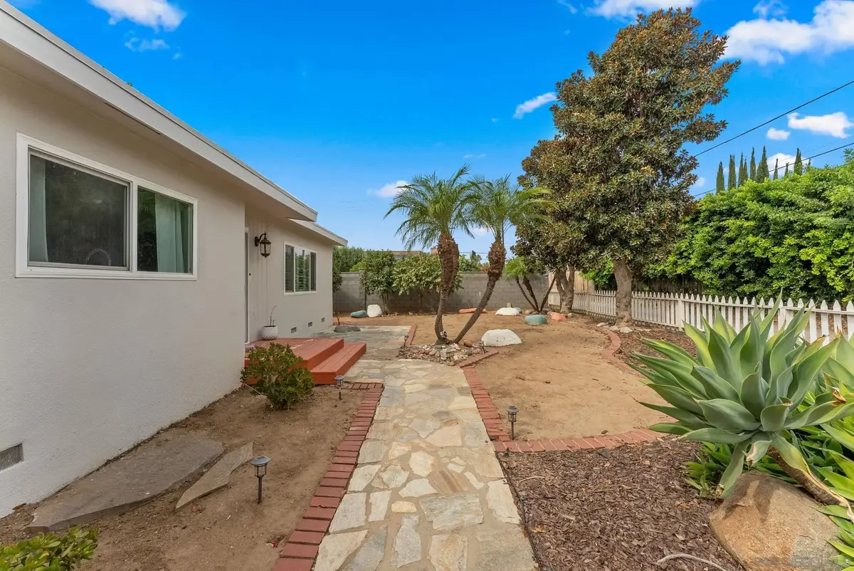 665 Foy Ln, Escondido, CA 92025 - #1