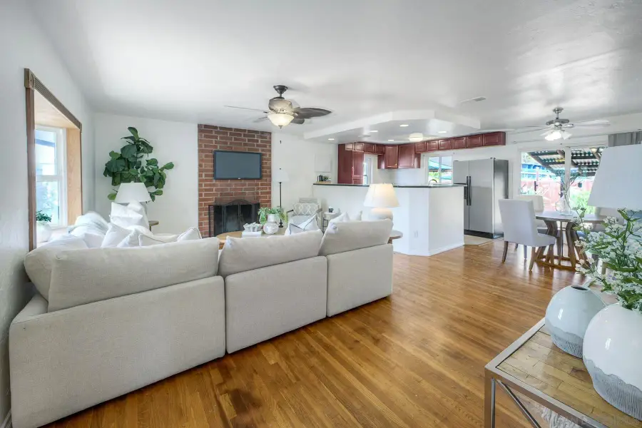 587 Wayne, El Cajon, CA 92021 - #3