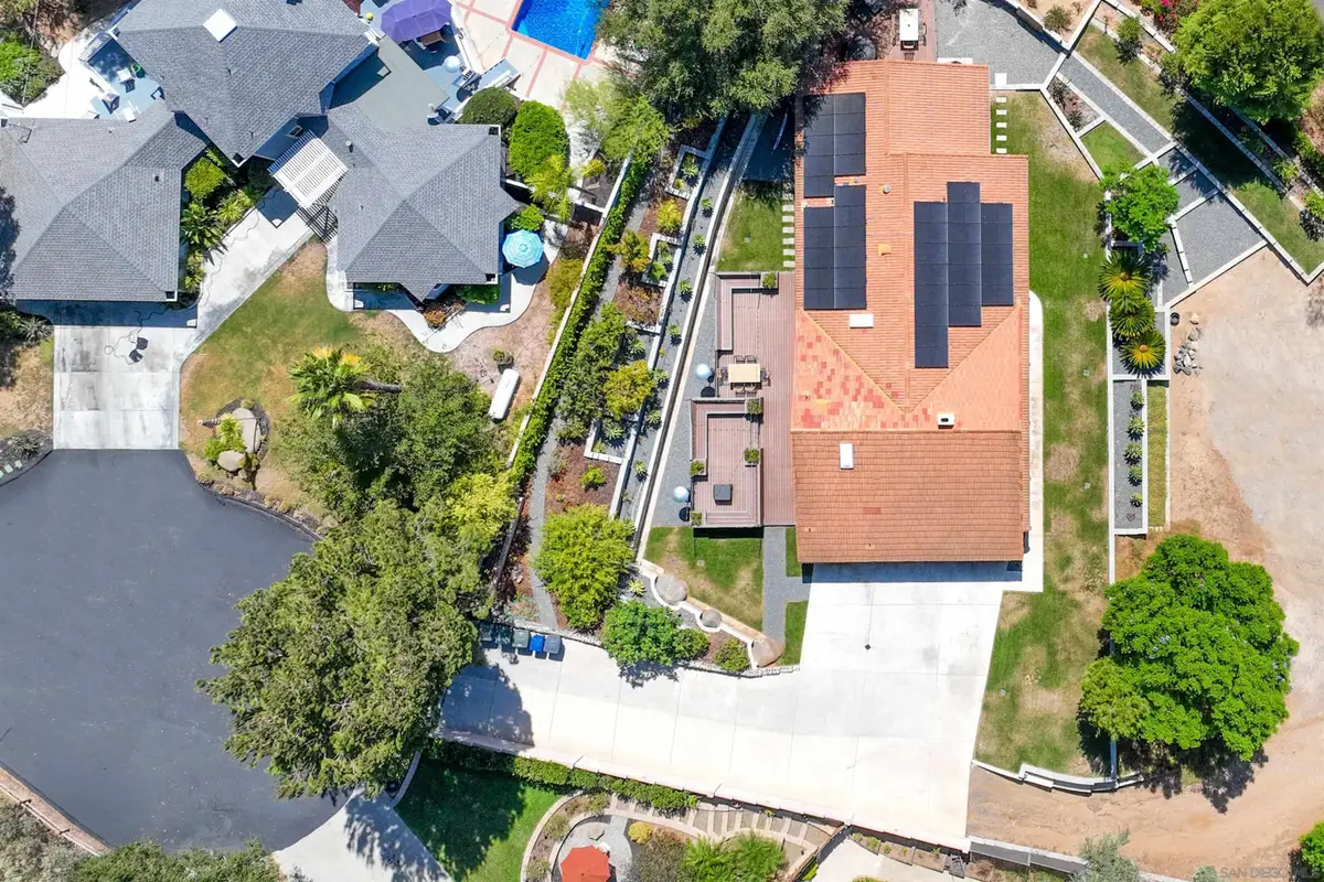 676 Via Rancho, Escondido, CA 92029 - #1
