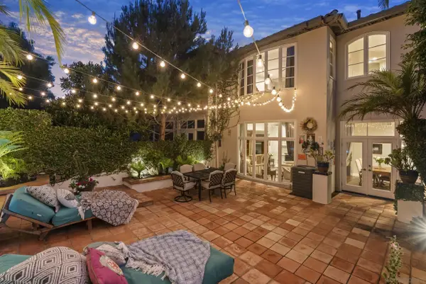 9757 Keeneland Row, La Jolla, CA 92037