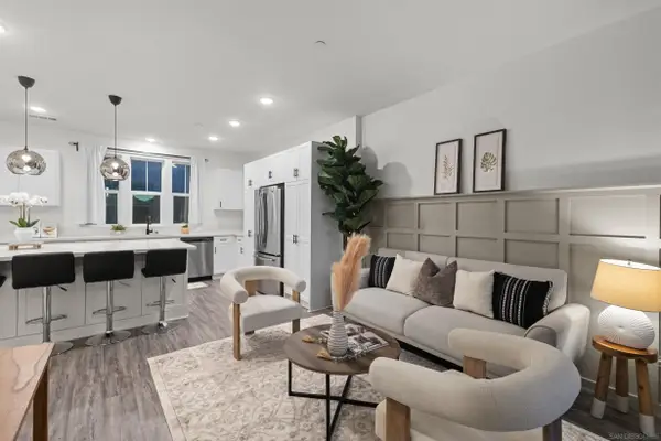 5300 Calle Rockfish #2, San Diego, CA 92154