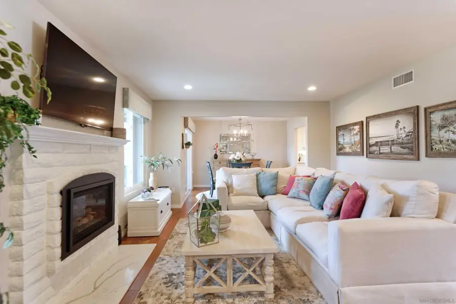117 Guanajuato Ct, Solana Beach, CA 92075 - #3